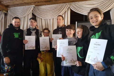 87477738_2427000874072319_4382561809677156352_n